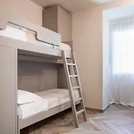 La And Bed & Breakfast