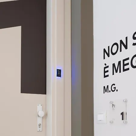 La And 3* Moniga del Garda